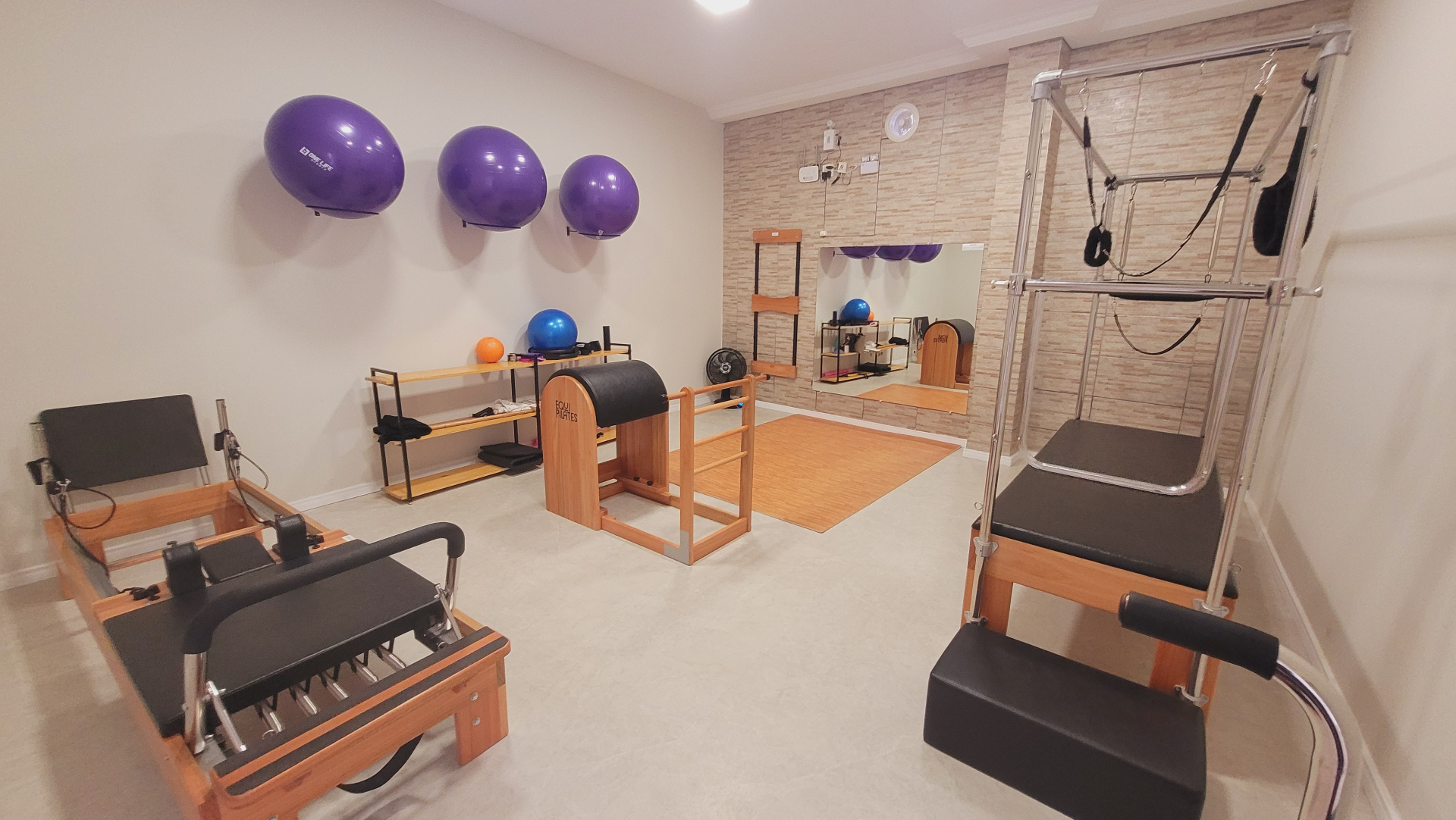 Clínica InDOR — Estúdio de Pilates
