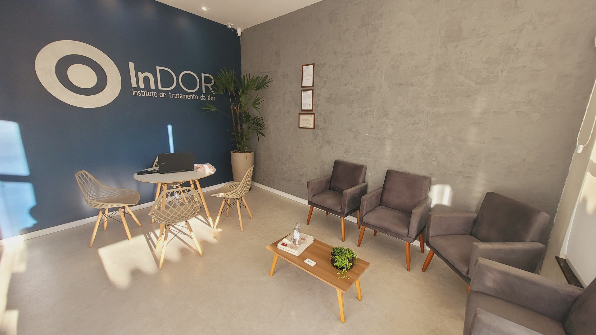 Clínica InDOR — Recepção